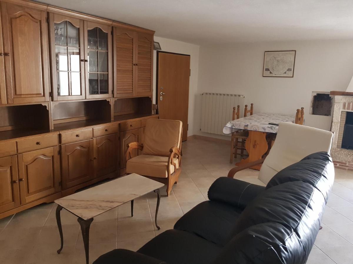 Appartamento Tipico In Piccolo Borgo Abruzzese Terranera Bagian luar foto