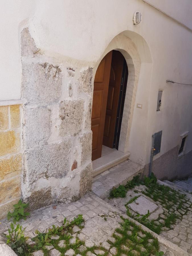 Appartamento Tipico In Piccolo Borgo Abruzzese Terranera Bagian luar foto